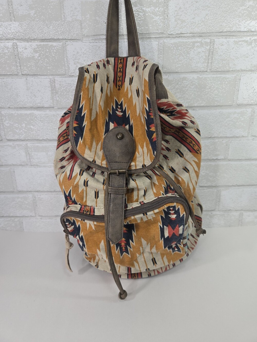 Mossimo‎ Supply Co. backpack - Picture 2 of 13